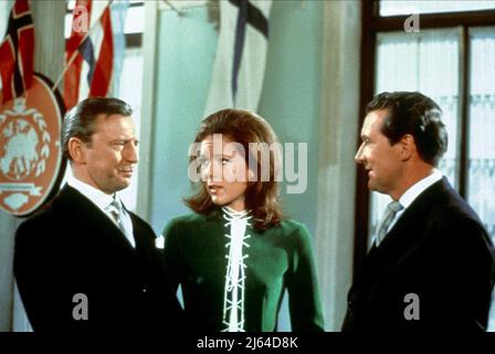 DIANA RIGG, PATRICK MACNEE, THE AVENGERS, 1967 Foto Stock