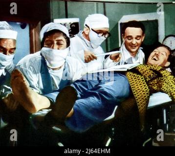 CHAMBERLAIN,LONGDON,WILLIAMS,CONNOR,PHILLIPS, CONTINUA SU NURSE, 1959 Foto Stock