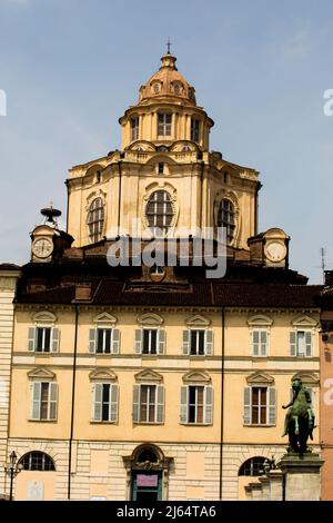 Real Chiesa di San Lorenzo a Torino Italia Foto Stock