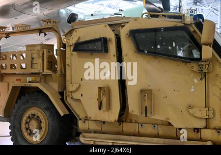 veicolo di supporto protetto navistar defense husky Foto Stock