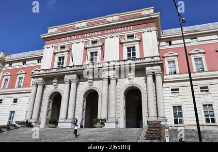 Napoli - Ingresso dell'Ospedale Cardarelli Foto Stock