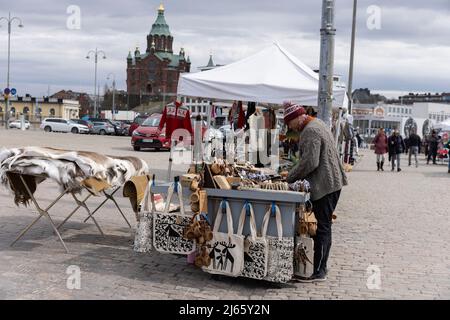 Helsinki, capitale della Finlandia, si trova sulle rive del Golfo di Finlandia, più a nord delle capitali europee continentali. Foto Stock