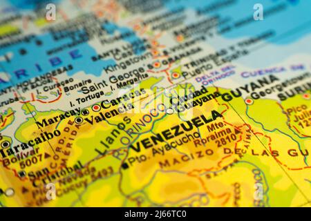 Mappa orografica del Venezuela, con riferimenti in spagnolo. Concetto di viaggio, turismo, geografia. Messa a fuoco differenziale Foto Stock