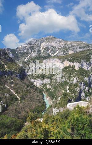 Punto di vista Balcon de la Mescla, Grand canyon du verdon, Provenza, Francia Foto Stock