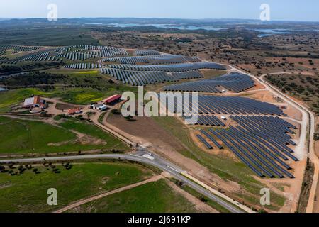 Centrale fotovoltaica Moura, Amareja, Moura, Portogallo Foto Stock