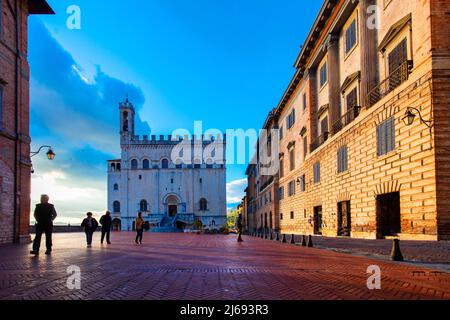 Palazzo dei Consoli, Piazza Grande, Gubbio, Provincia di Perugia, Umbria, Italia Foto Stock