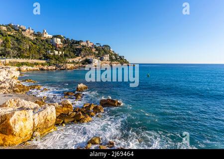 Plage de Bains Militaires, Nizza, Alpi Marittime, Costa Azzurra, Provenza-Alpi-Costa Azzurra, Francia, Mediterraneo, Europa Foto Stock