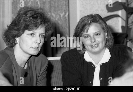 Principessa Margareta di Romania e Principessa Sophie di Romania a Bucarest, 1990 Foto Stock