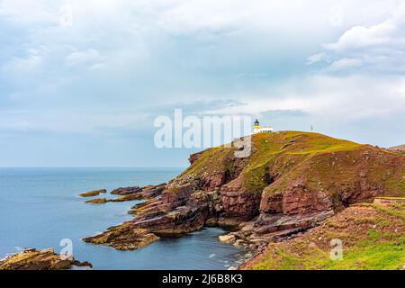 Faro di Stoer; Faro di Old Man of Stoer, Scozia West Coast, NC500, North Coast 500 Foto Stock