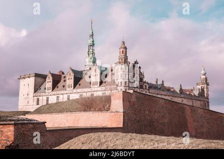Castello di Kronborg a Helsingor, Danimarca. Kronborg è uno dei più importanti castelli rinascimentali del Nord Europa ed è stato iscritto nell'Unesco Foto Stock