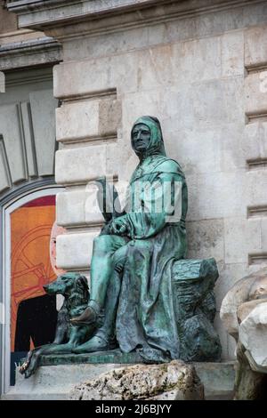 Cronista italiano, Galeotto Marzio in Fontana Mattia di Alajos Stróbl; un gruppo monumentale di fontane nel piazzale occidentale del Castello di Buda, Budapes Foto Stock