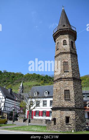 Alter Fährturm a Hatzenport an der Mosel Foto Stock