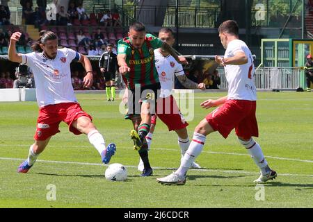 Il colpo di Partitillo Anthony (Ternana) durante Ternana Calcio vs AC Perugia, partita di calcio italiana Serie B a Terni, Italia, aprile 30 2022 Foto Stock