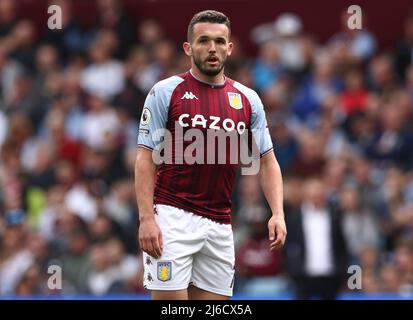 Birmingham, Inghilterra, 30th aprile 2022. John McGinn di Aston Villa durante la partita della Premier League a Villa Park, Birmingham. Il credito dovrebbe essere: Darren Staples / Sportimage Foto Stock