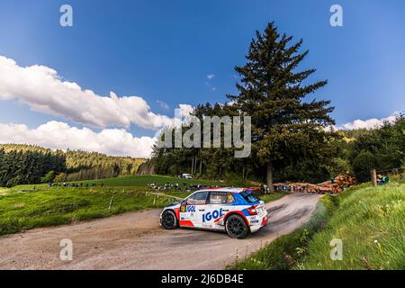 10 ROUILLARD Patrick, ZAZURCA Guilhem, Skoda fabia, azione durante il Rallye Rhône Charbonnières 2022, 2nd round del Championnat de France des Rallyes 2022, dal 28 al 30 aprile a Charbonnières-les-Bains, Francia - Foto Bastien Roux / DPPI Foto Stock