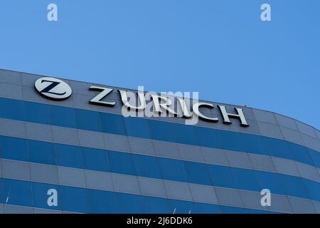 Zurigo firma sul suo edificio per uffici di Zurigo Nord America Dallas ad Addison, Texas, USA. Foto Stock