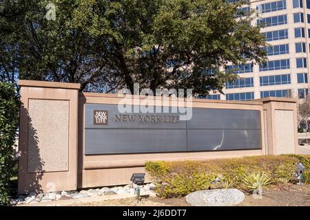 Irving, TX, USA - 20 marzo 2022: Sede di New York Life a Irving, Texas, USA. Foto Stock
