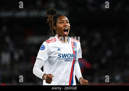 Parigi, Francia. 30th Apr 2022. Kadeisha Buchanan durante la UEFA Women's Champions League, semifinali, partita di calcio a 2nd gambe tra Paris Saint-Germain (PSG) e Olympique Lyonnais (OL) il 30 aprile 2022 allo stadio Parc des Princes di Parigi, Francia. Credit: Victor Joly/Alamy Live News Foto Stock