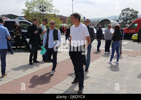 Oviedo, SPAGNA: Il direttore del Tour di Spagna, Javier Guillen al via durante la tappa 1st del Tour delle Asturie 2022 a Oviedo, Asturie il 29 aprile 2022. (Foto di Alberto Brevers / Pacific Press) Foto Stock