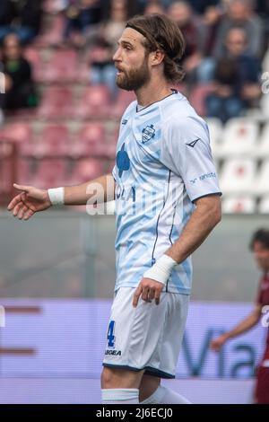 Solini Matteo como ritratto durante Reggina 1914 vs Como 1907, partita di calcio italiana Serie B a Reggio Calabria, Italia, Aprile 30 2022 Foto Stock