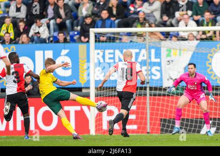 Sittard - Zian Flemming of Fortuna Sittard segna il 1-3 durante la partita tra Fortuna Sittard e Feyenoord presso lo Stadion di Fortuna Sittard il 1 maggio 2022 a Sittard, Paesi Bassi. (Da Box a Box Pictures/Tom Bode) Foto Stock