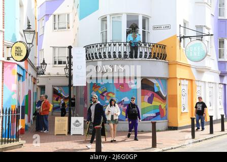 Il centro commerciale Duke's Lane, una destinazione unica di negozi indipendenti, boutique, 'pop up' e ristoranti, a Brighton, East Sussex, Regno Unito Foto Stock