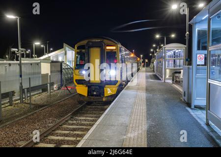 Scottrail classe 158 treno 158718 presso la stazione ferroviaria di Tweedbank alla fine della ferrovia confini Foto Stock