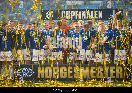 Oslo, Norvegia. 01st, maggio 2022. I giocatori di Molde stanno festeggiando la finale della Norwegian Cup, la NM Menn finale, tra Bodoe/Glimt e Molde allo stadio Ullevaal di Oslo. (Photo credit: Gonzales Photo - Jan-Erik Eriksen). Credit: Gonzales Photo/Alamy Live News Foto Stock