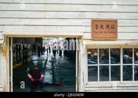 Chiayi, 17 MARZO 2012 - ingresso alla stazione Fenqihu Foto Stock