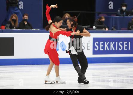 Kana MURAMOTO / Daisuke TAKAHASHI del Japon durante il campionato di skating di figure del mondo ISU 2022 il 25 marzo 2022 alla Arena del Sud de France a Montpellier, Francia - Foto Laurent Lairys / DPPI Foto Stock