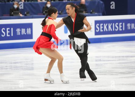 Kana MURAMOTO / Daisuke TAKAHASHI del Japon durante il campionato di skating di figure del mondo ISU 2022 il 25 marzo 2022 alla Arena del Sud de France a Montpellier, Francia - Foto Laurent Lairys / DPPI Foto Stock