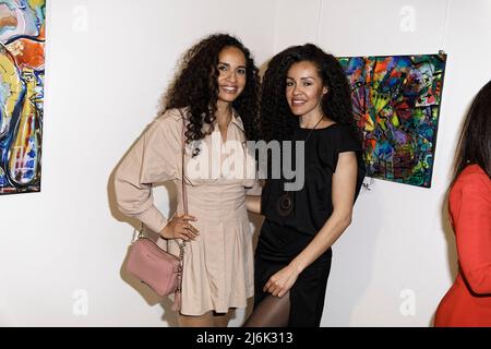 Parigi, Francia. 1st maggio 2022. Gli ospiti partecipano alla MOSTRA D'ARTE SAINT HONORE III preview alla Galerie Art & Design il 01 maggio 2022 a Parigi, Francia. Foto Stock