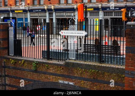 Black Sabbath Bridge e sede commemorativa della band heavy metal formata a Birmingham. Foto Stock