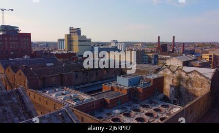 Guinness Brewery and Storehouse a Dublin St James Gate - vista dall'alto - DUBLINO, IRLANDA - 20 APRILE 2022 Foto Stock