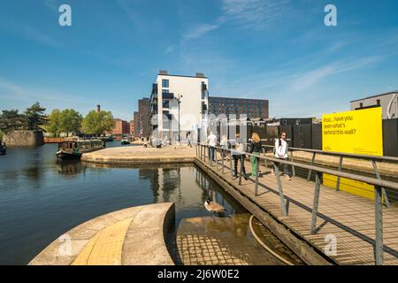 New Islington, un'area rigenerata di Manchester precedentemente associata ai mulini dell'industria del cotone. Foto Stock