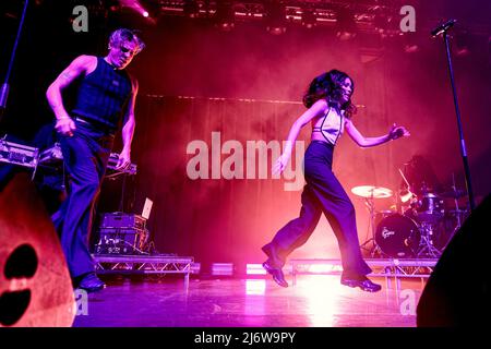 3 maggio 2022: Sugar Bones and Janet Planet .Confidence Man Live at O2 Ritz Manchester in the loro ''Tilt'' tour europeo (Credit Image: © Andy von PIP/ZUMA Press Wire) Foto Stock