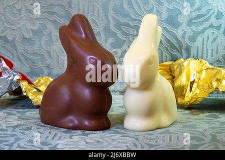 Unwrapped Lindt Easter Bunny Candies, 2022, USA Foto Stock