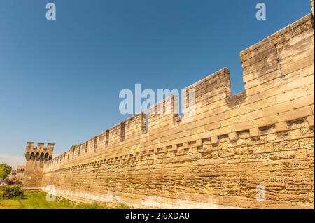Dettaglio delle mura medievali della città di Avignone, Francia Foto Stock