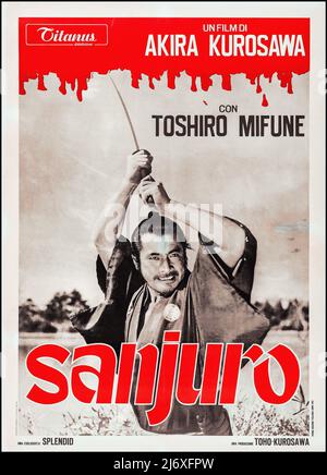 Poster Vintage French Film - Sanjuro (Toho, 1962). samurai (Toshiro Mifune) regista : Akira Kurosawa) Foto Stock