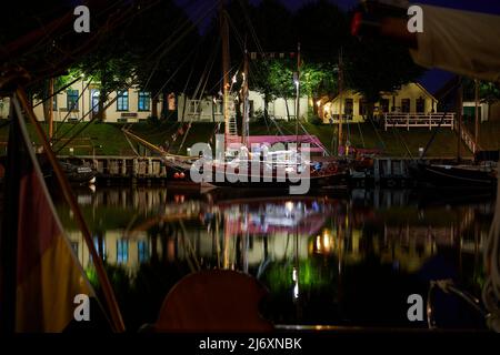 Carolinensiel, Germania - 14 agosto 2021: Vecchia nave a vela in legno Exodus durante l'evento Wattensail 2021. Foto Stock