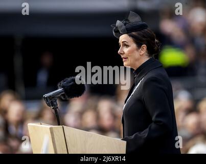 2022-05-04 20:19:22 AMSTERDAM - Femke Halsema, sindaco di Amsterdam, dà un discorso durante la Giornata Nazionale della memoria in Piazza Dam. REMKO DE WAAL Paesi bassi out - belgio out Foto Stock