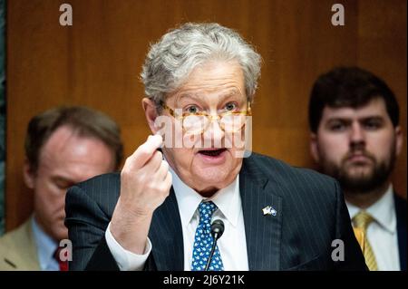 Il senatore statunitense John Kennedy (R-LA) intervenendo ad un'audizione della sottocommissione per l'energia e lo sviluppo dell'acqua del Senato. (Foto di Michael Brochstein/Sipa USA) Foto Stock