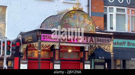 Famoso teatro Olympia a Dublino - DUBLINO, IRLANDA - APRILE 20. 2022 Foto Stock