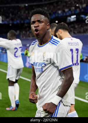 Madrid, Spagna. 04th maggio 2022. Vinicius Jr. Del Real Madrid durante la partita della UEFA Champions League tra Real Madrid e Mancheaster City disputata allo stadio Santiago Bernabeu il 4 maggio 2021 a Madrid in Spagna. (Foto di Ruben Albarran/PRESSINPHOTO) Credit: PRESSINPHOTO SPORTS AGENCY/Alamy Live News Foto Stock