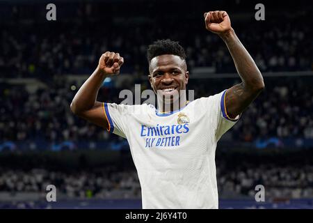 Madrid, Spagna. 04th maggio 2022. Vinicius Jr. Del Real Madrid durante la partita della UEFA Champions League tra Real Madrid e Mancheaster City disputata allo stadio Santiago Bernabeu il 4 maggio 2021 a Madrid in Spagna. (Foto di Ruben Albarran/PRESSINPHOTO) Credit: PRESSINPHOTO SPORTS AGENCY/Alamy Live News Foto Stock