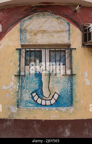 9 gennaio 2016 - l'Avana, Cuba: Opere d'arte su un edificio dell'Avana. (Liz Roll) Foto Stock