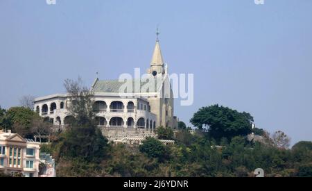 Vista soleggiata della Chiesa di nostra Signora di Penha a Macao, Cina Foto Stock