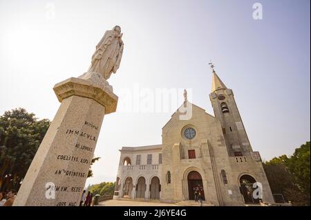 Macau, FEB 4 2011 - Vista soleggiato della Chiesa di nostra Signora di Penha Foto Stock