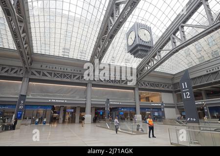 Daniel Patrick Moynihan Train Hall parte della Penn Station vicino al Madison Square Garden Foto Stock