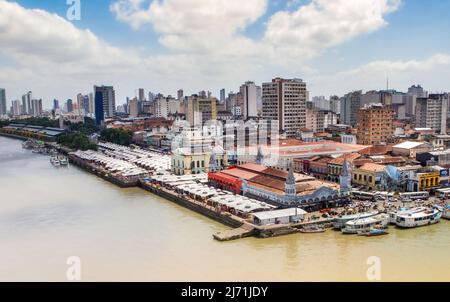 Edifici nello skyline di Belém, Pará, Amazzonia, Brasile. Foto Stock